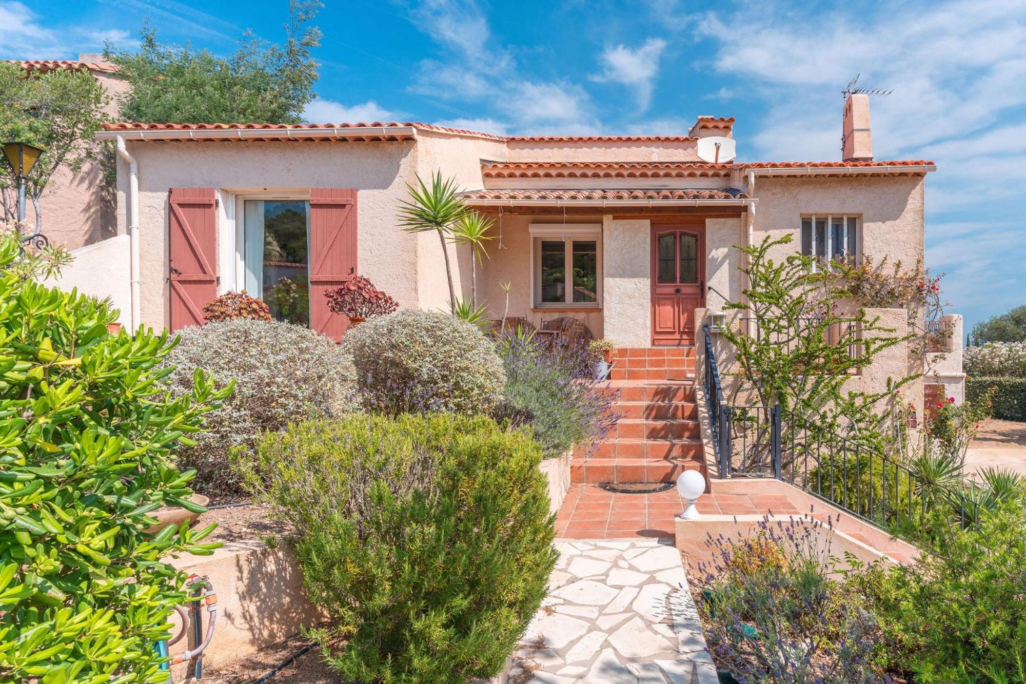 Villa Vue Mer Presqu'Ile De Giens Avec Piscine Hyères Exterior foto